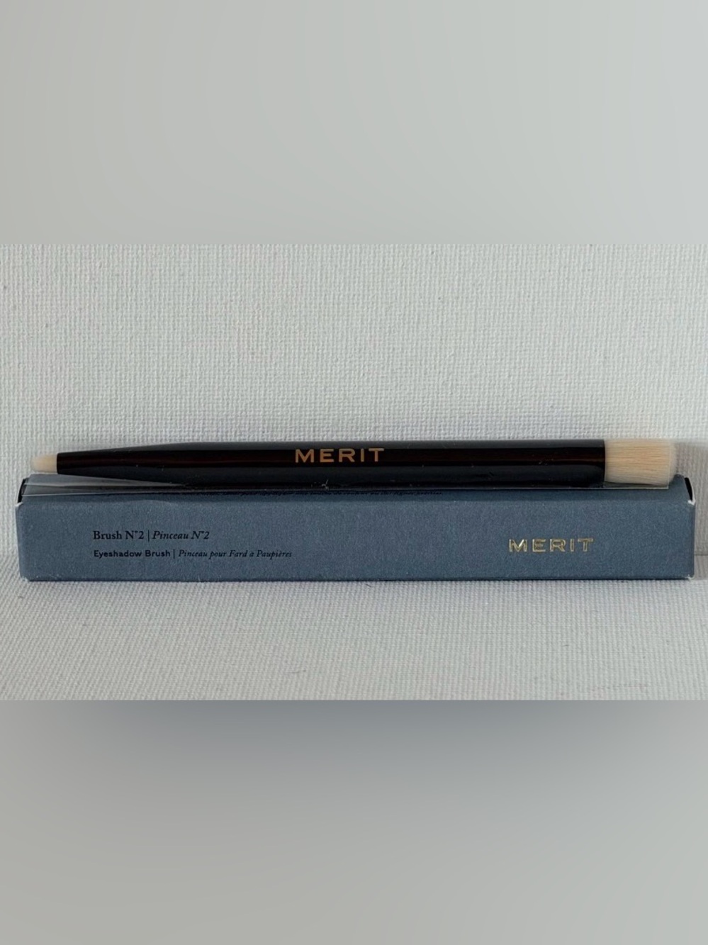 MERIT Double Sided Eyeshadow Brush - # 2 - NIB